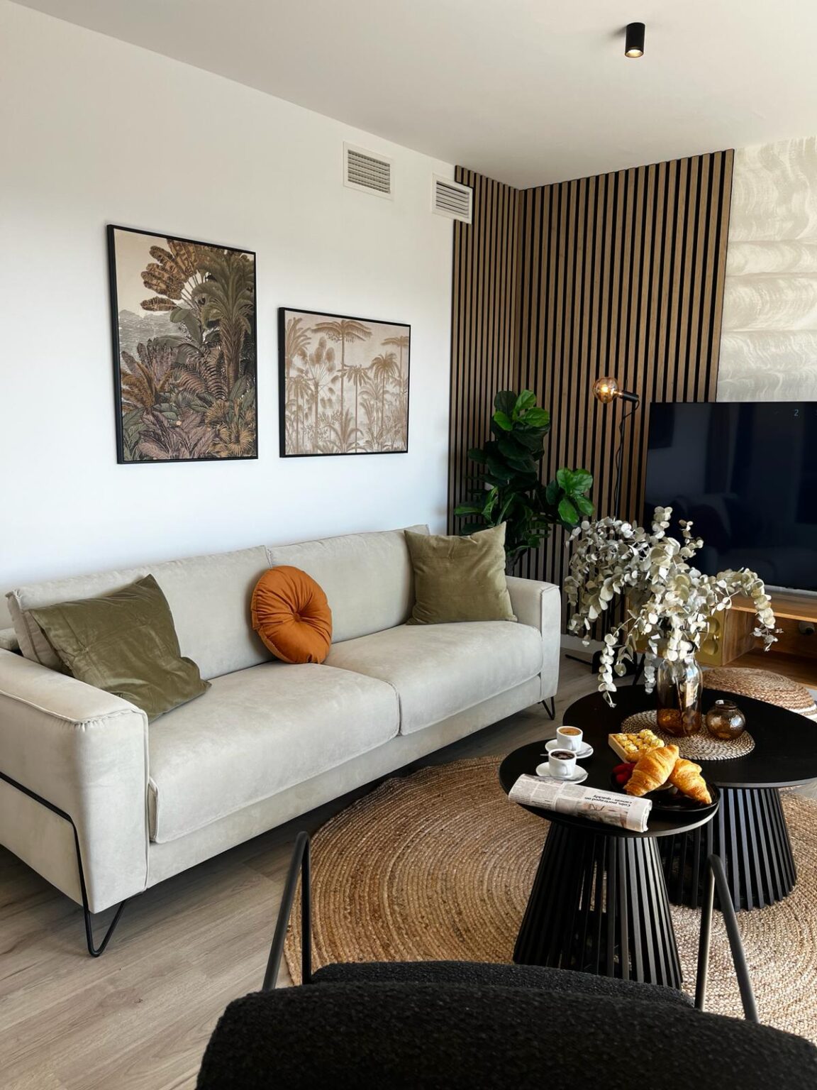 Trabajos de albañilería y pintura en exteriores de viviendas en Málaga